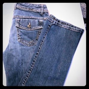 Gloria Vanderbilt jeans size 4